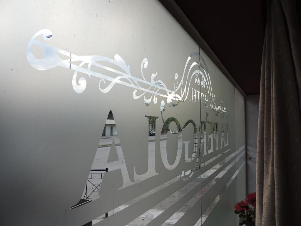La Pergola Hotel Tucuman San Miguel de Tucumán Exteriör bild