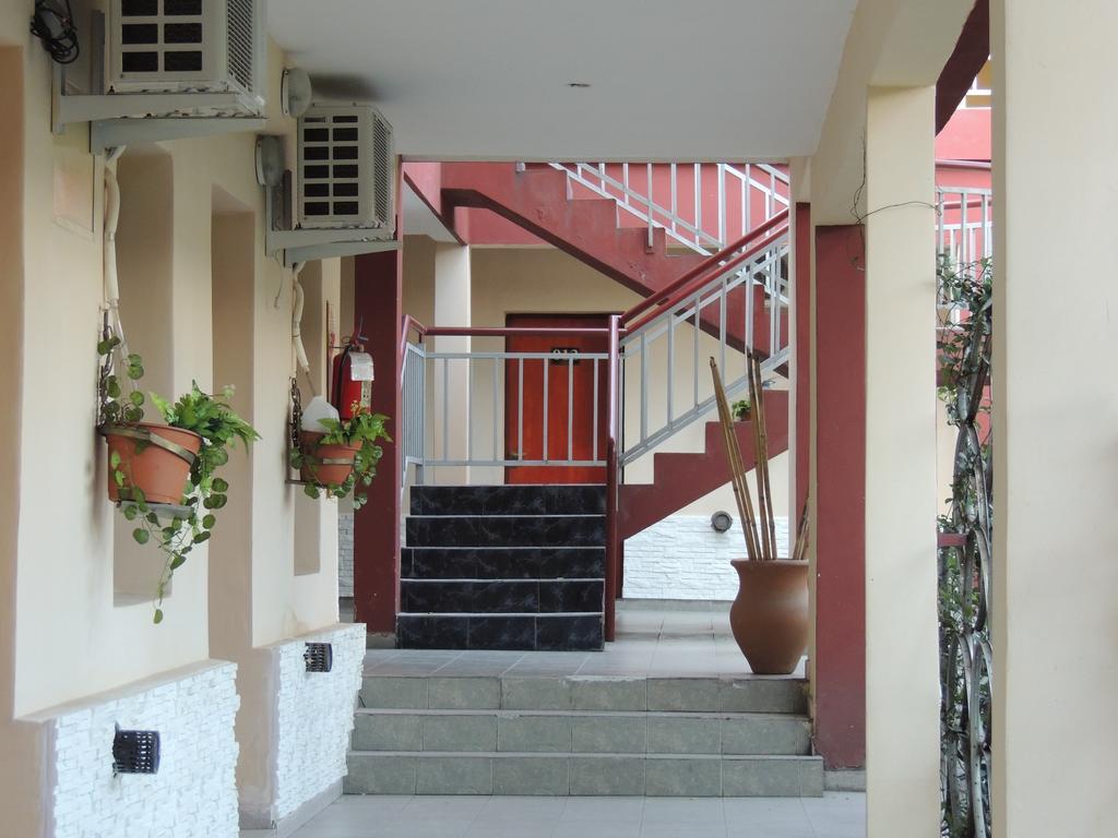 La Pergola Hotel Tucuman San Miguel de Tucumán Exteriör bild