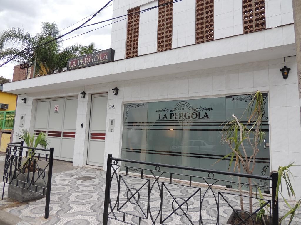 La Pergola Hotel Tucuman San Miguel de Tucumán Exteriör bild